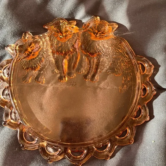 Westmoreland Rare pink cat plate - Picture 2 of 3